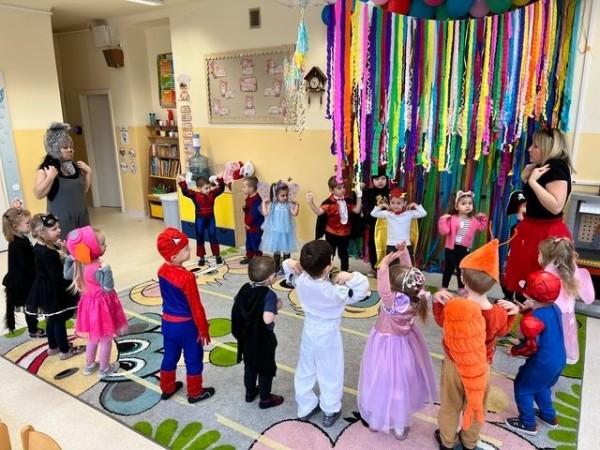 bal-karnawalowy_Maluszki_2024_02