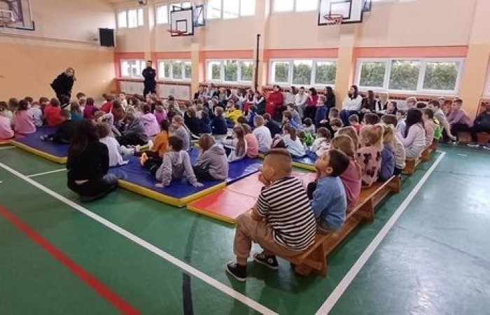 bezpieczne-ferie-2024-policja