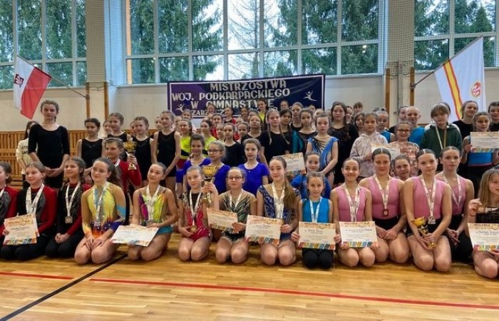 VIII-miejsce_gimnastykdziewczat_05