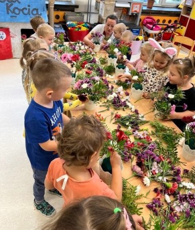 WARSZTATY-FLORYSTYCZNE-W-GRUPIE-MISIE_02