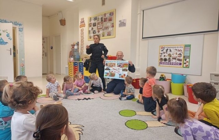 SPOTKANIE-Z-POLICJA_04