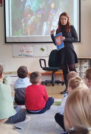 POZNAJEMY-HISTORIE-POLSKICH-SYMBOLI-NARODOWYCH_03