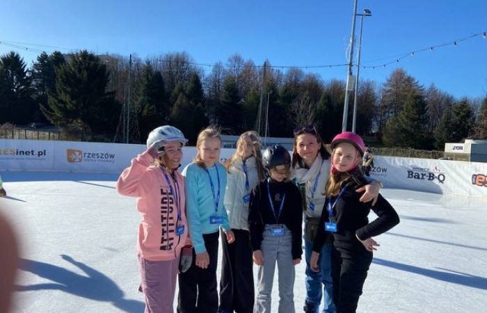 5b-na-lyzwach-2025_04