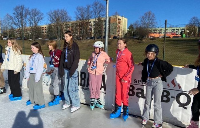 5b-na-lyzwach-2025_11