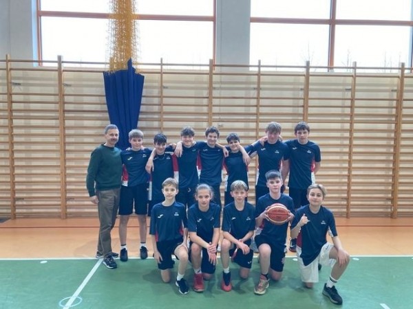 Mistrzostwo-Rzeszowa-koszykowka-2025_05