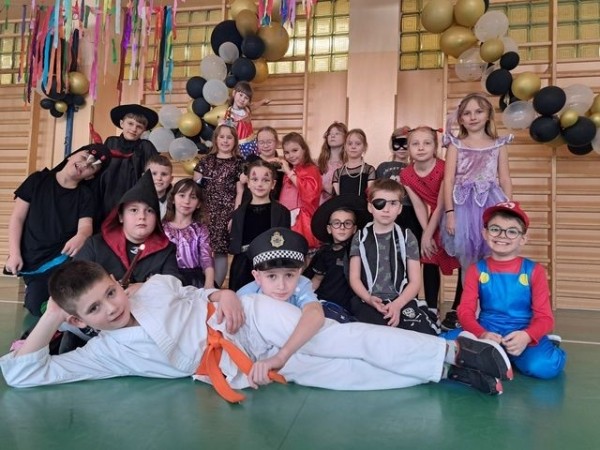 bal-karnawalowy-2025_02