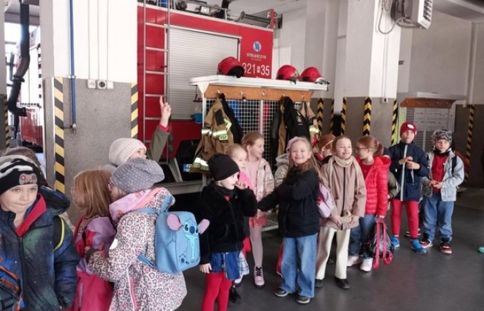 Pierwszoklasiści-z-wizytą w-Straży-Pożarnej_05