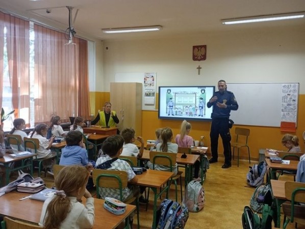 spotkanie-ze-straza-miejska-2025_02