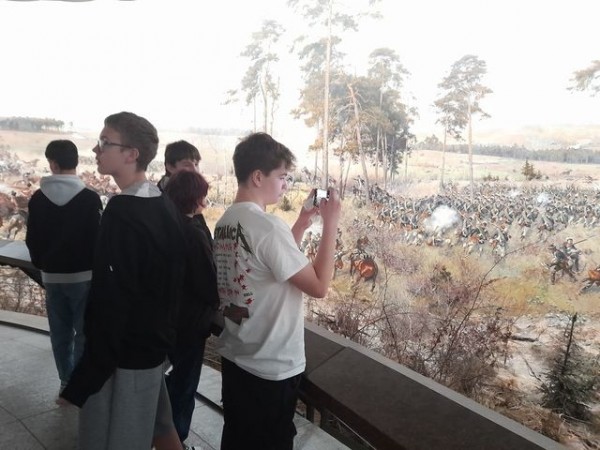 WYCIECZKA-DO-MIASTA-MOSTÓW-I-KRASNALI_12