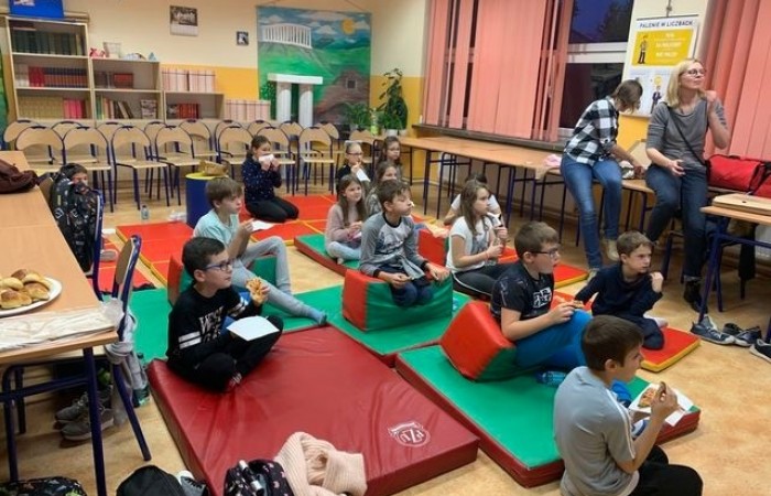 wieczor_filmowy_4a_2019_04