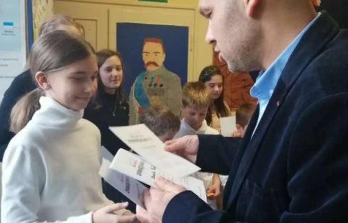 kon_patriotyczny_swietlica_2019_07