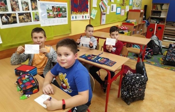 wysyłamy_kartki_3a_2019_02