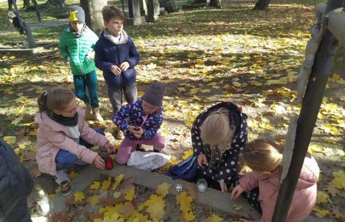 2a_cmentarz_targowa_05