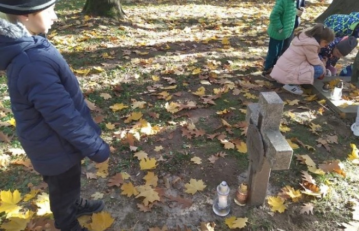 2a_cmentarz_targowa_06