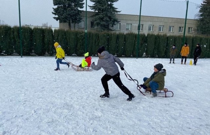 zabawy_na_sniegu_06