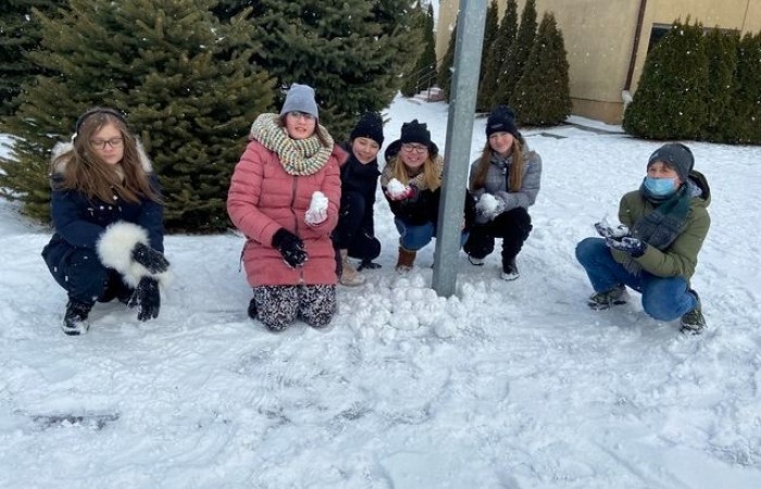 zabawy_na_sniegu_08