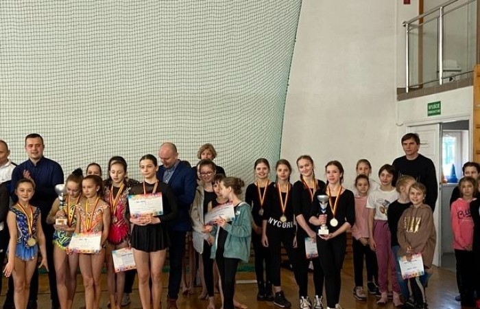 III_m_woj_gimnastyczki_03