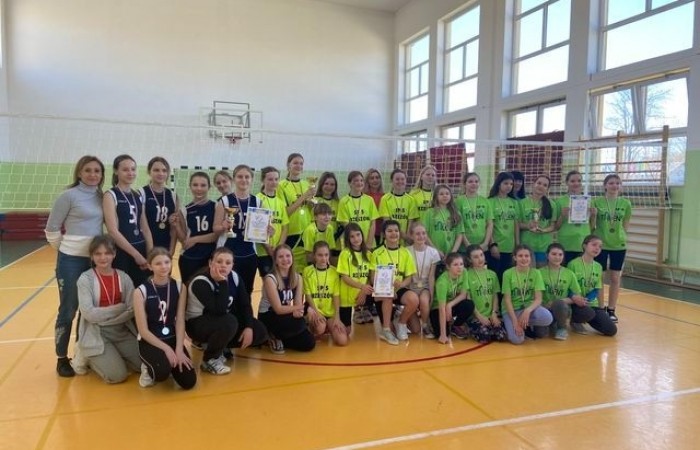 wicemistrzostwo _Rzeszowa_siatkowka_dz_03