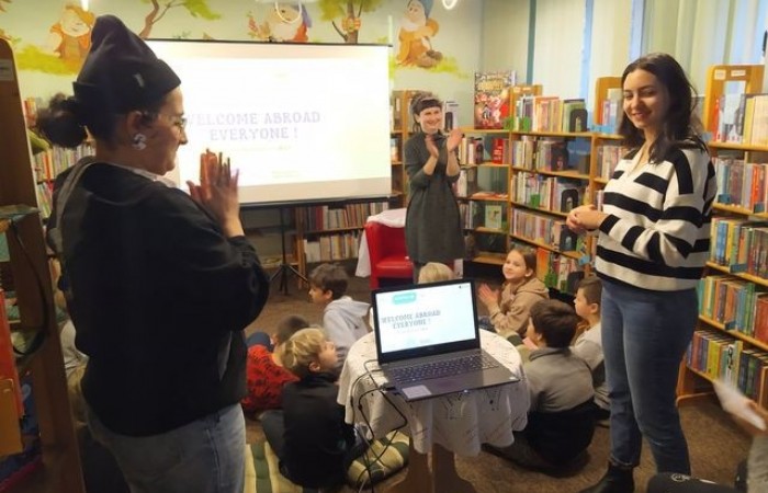 SPOTKANIE MIĘDZYKULTUROWE W WiMBP NR 8_11