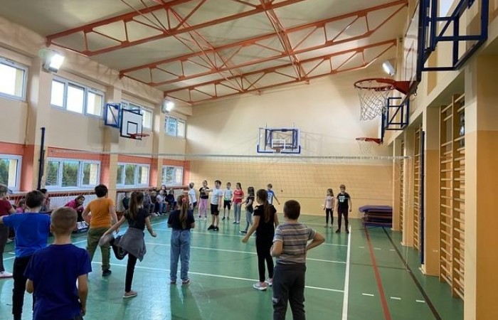 MIKOŁAJKOWE ROZGRYWKI RINGO KLAS III na Świetlicy_15