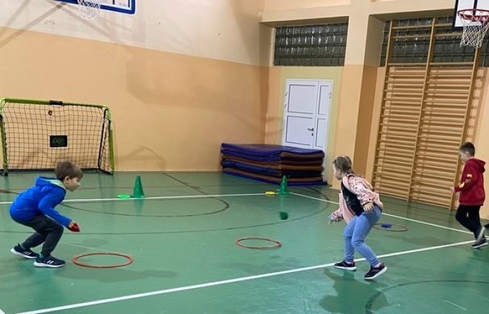 MIKOŁAJKOWE ROZGRYWKI_klas-1 na świetlicy_2022_05