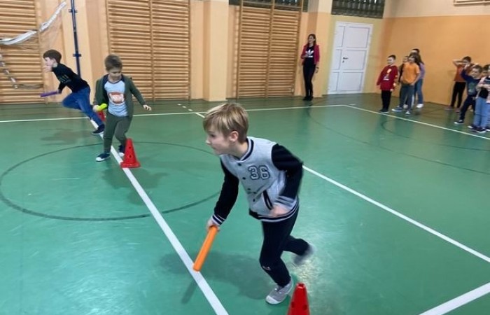 MIKOŁAJKOWE ROZGRYWKI_klas-1 na świetlicy_2022_11