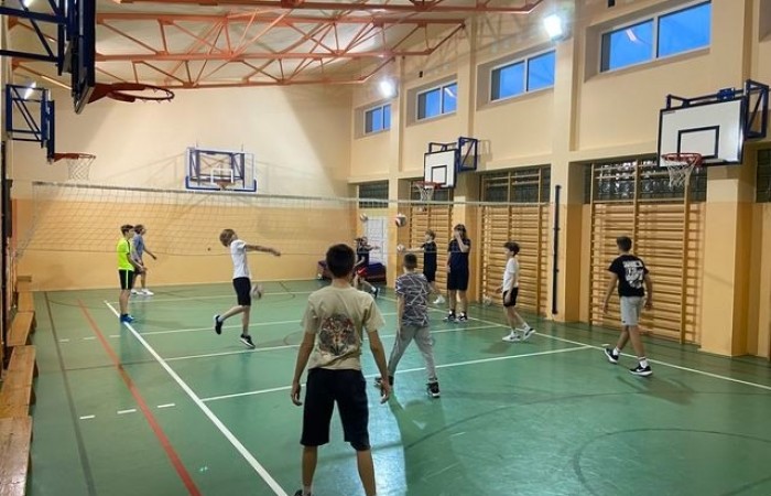 Mikołajkowe Rozgrywki Siatkarskie Chłopców klas VII i VIII