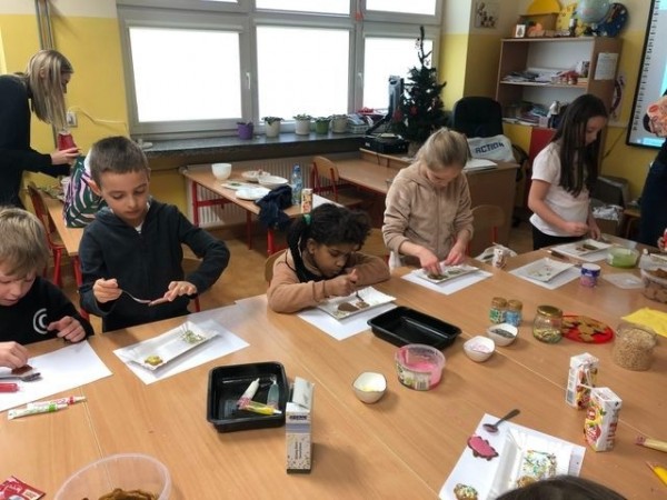 1c_dekorowanie_piernikow_2022_08