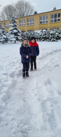 Śnieżne zabawy klasy 3b _06