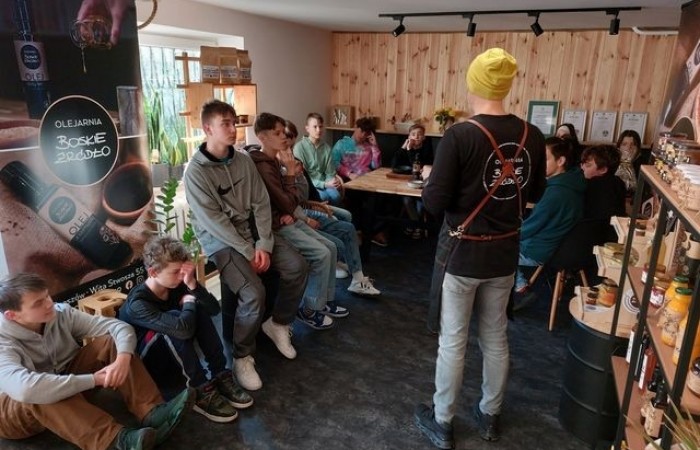 8b_wizyta_w_olejarni_02