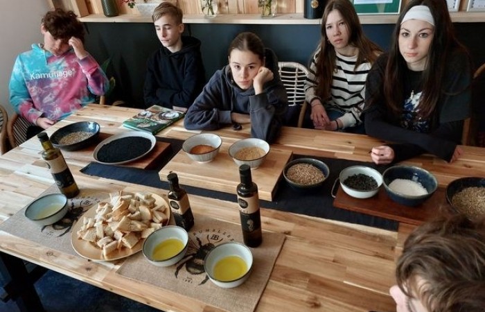 8b_wizyta_w_olejarni_03