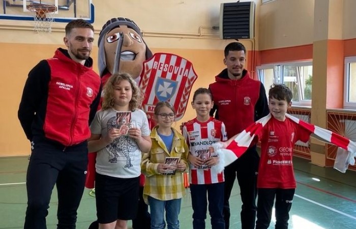 spotkanie_z_pilkarzami_Resovii_16