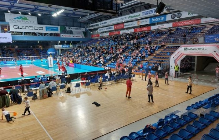 8b_mecz_siatkowki_02