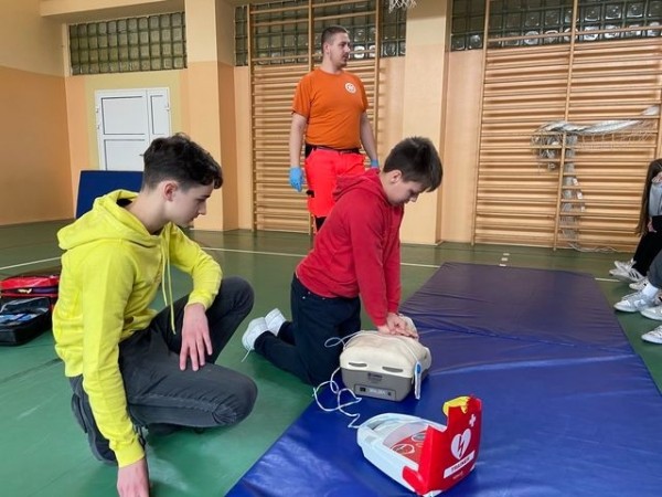 WARSZTATY_Z_PIERWSZEJ_POMOCY_03