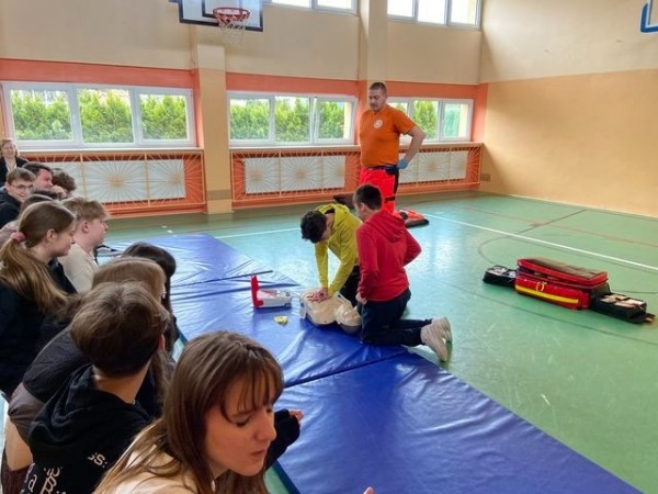 WARSZTATY_Z_PIERWSZEJ_POMOCY_06