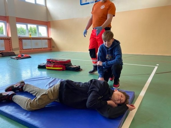 WARSZTATY_Z_PIERWSZEJ_POMOCY_07