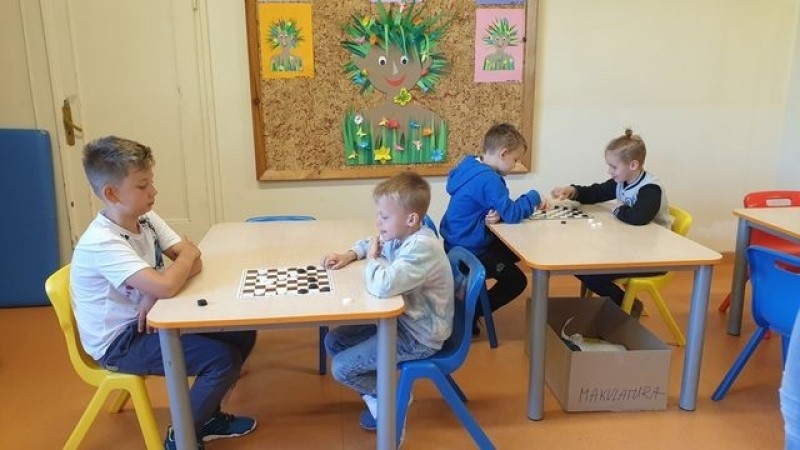 swietlicowy_turniej_warcabowy_03