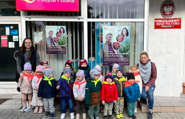 wizyta_na_poczcie_03