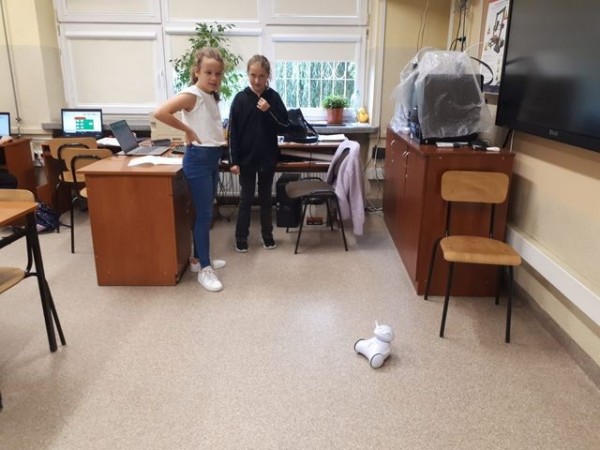 ZAJECIA-Z-ROBOTAMI-PHOTON_2023_03