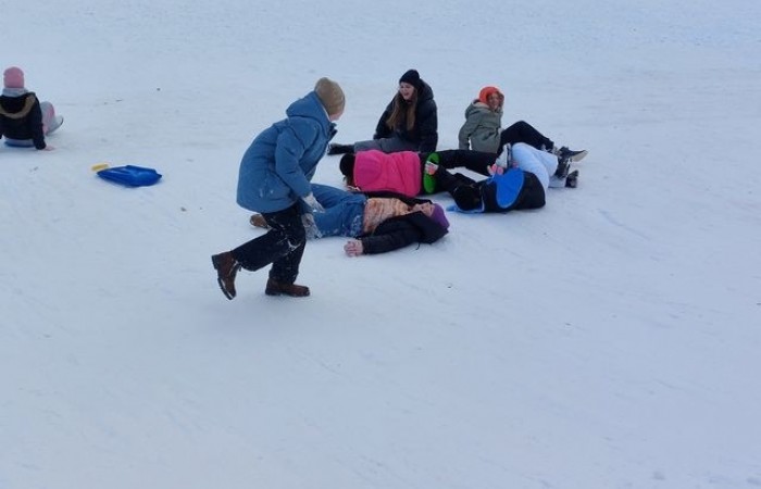 zabawy_na_sniegu_2023