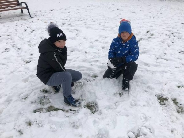 2c-zabawy-na-sniegu_05