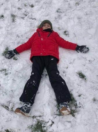 2c-zabawy-na-sniegu_13