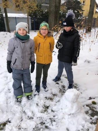 2c-zabawy-na-sniegu_20